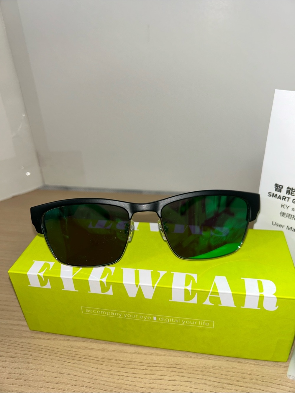Polarized Green Lens Men’s Smart Sunglasses - Black Frame